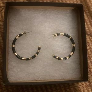 Banana Republic hoop earrings
